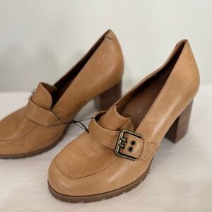 L’Amour Des Pieds Tan Leather Loafers with Silver Buckle NWT